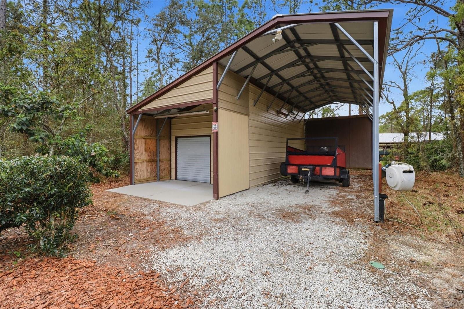 PINE RIDGE UNIT 01 - Residential