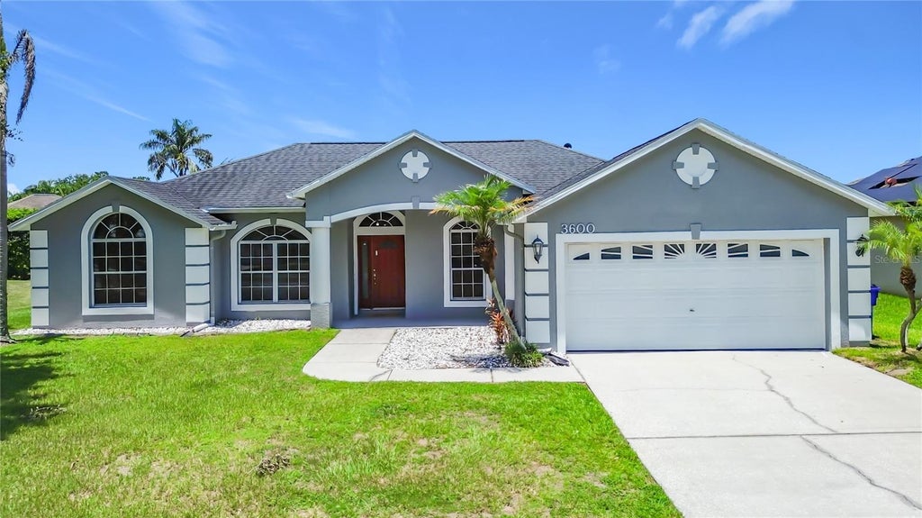 Photo of 3600 Yellow Bird Court, Saint Cloud, FL 34772 (MLS # S5152658)