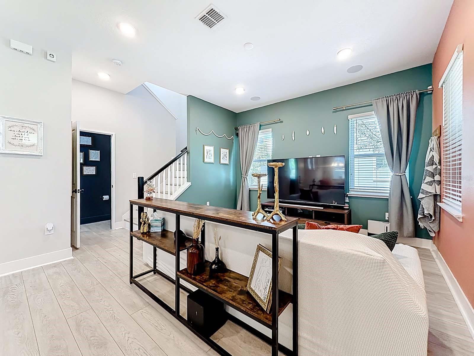 LAUREATE PARK PH 7 - Residential