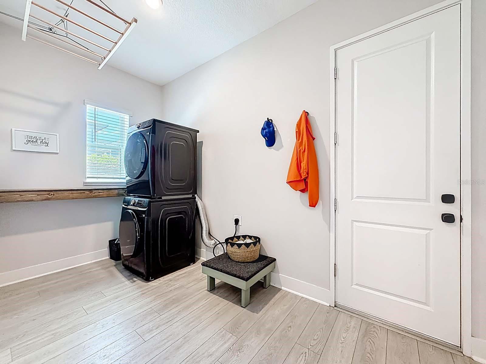 LAUREATE PARK PH 7 - Residential