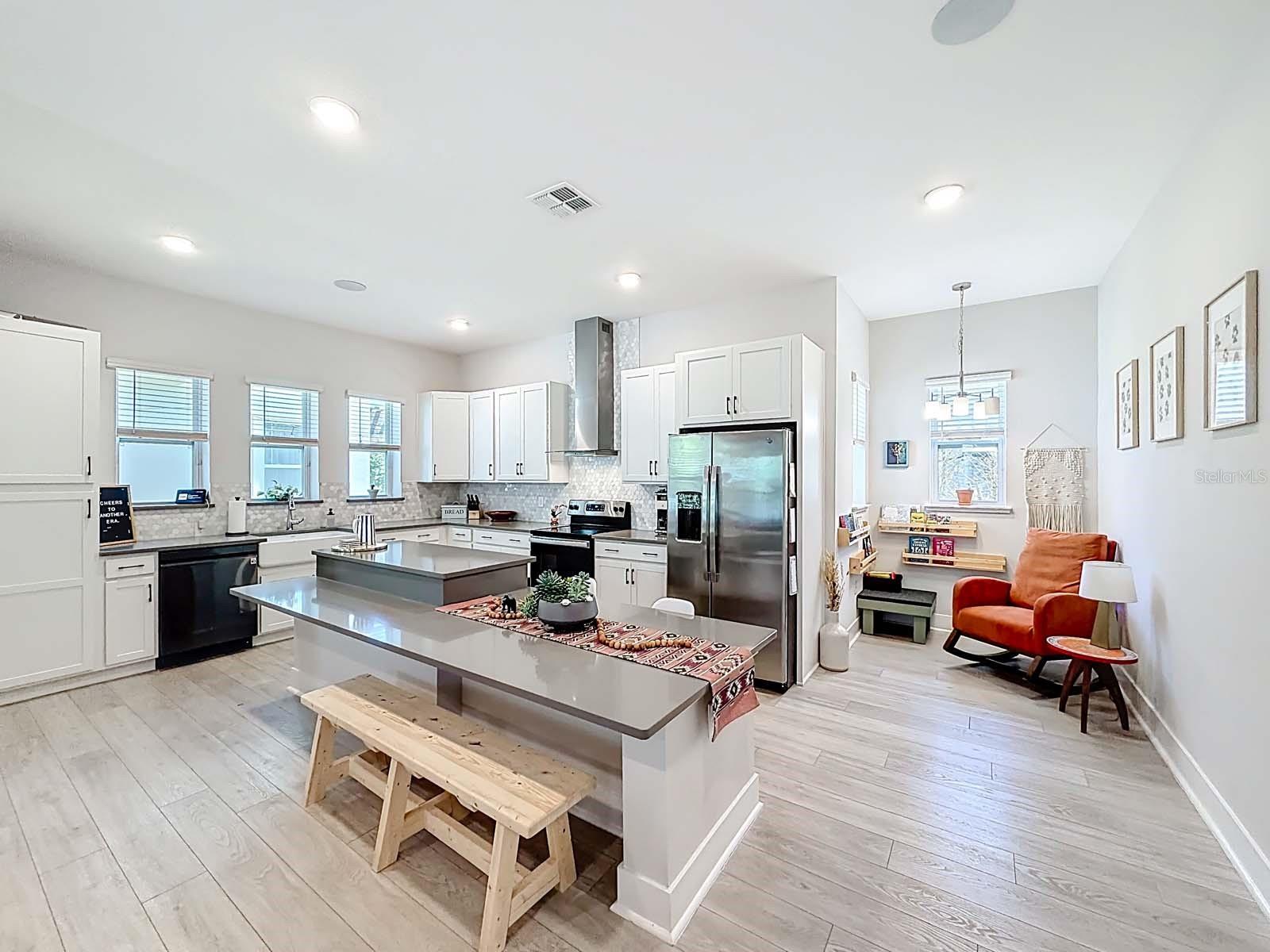 LAUREATE PARK PH 7 - Residential