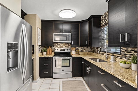 Tiny photo for 1308 Jean Court, Eustis, FL 32726 (MLS # O6451336)