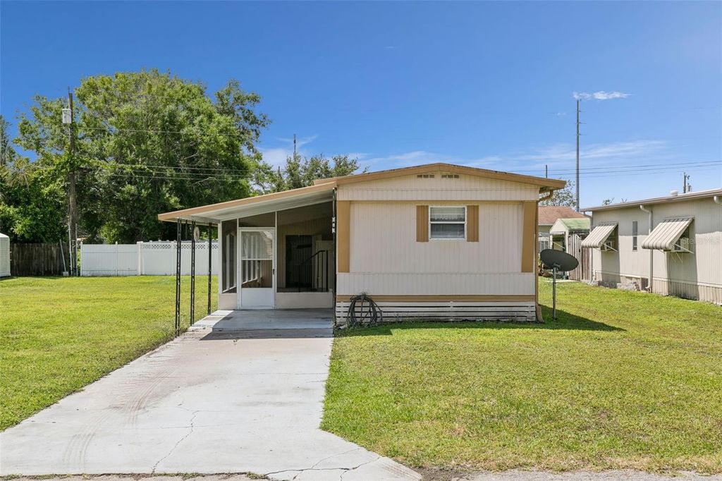 Photo of 841 Robinson Court, Saint Cloud, FL 34769 (MLS # O6407770)