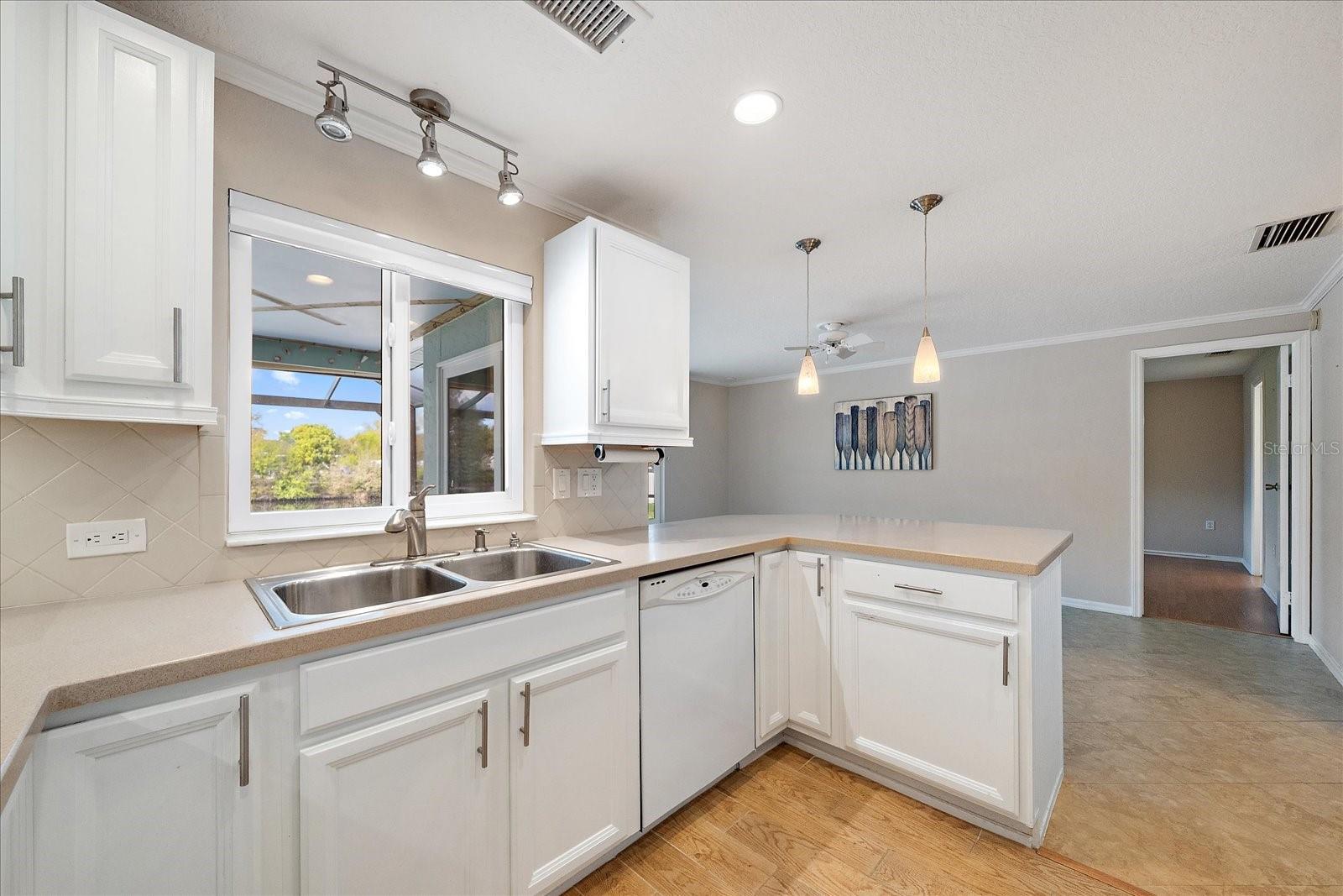 CORDOVA LAKES PH IV - Residential