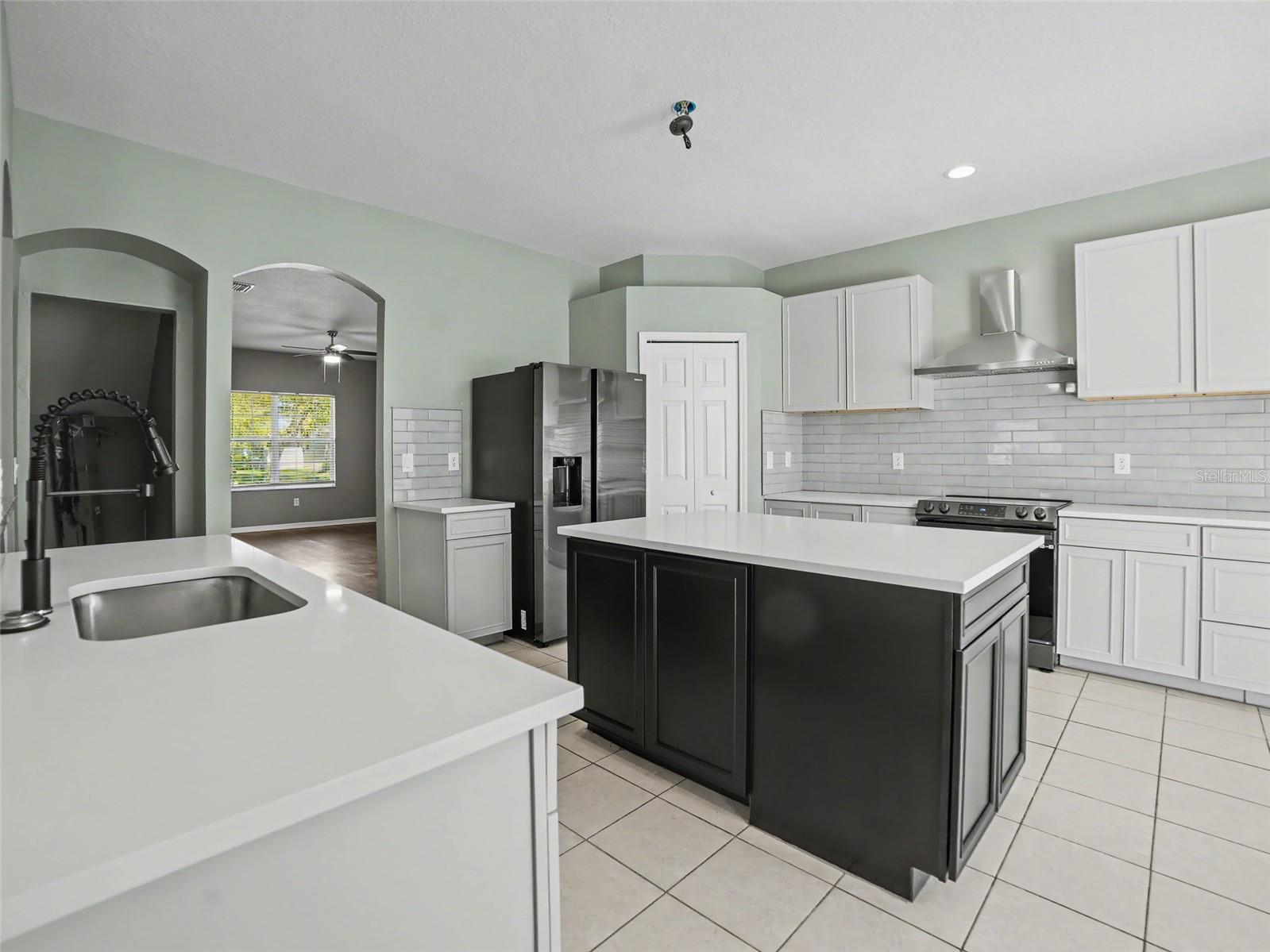 CARRIAGE POINTE PH 1 - Residential