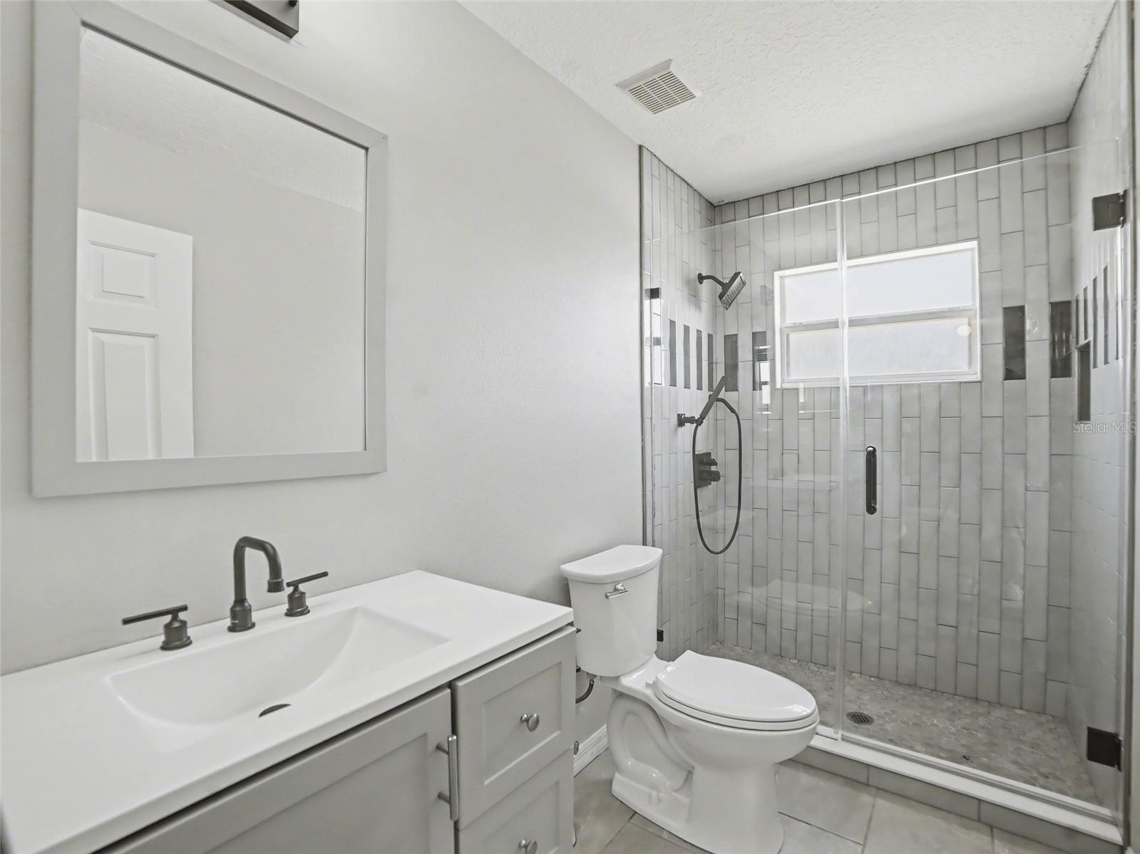 CARRIAGE POINTE PH 1 - Residential