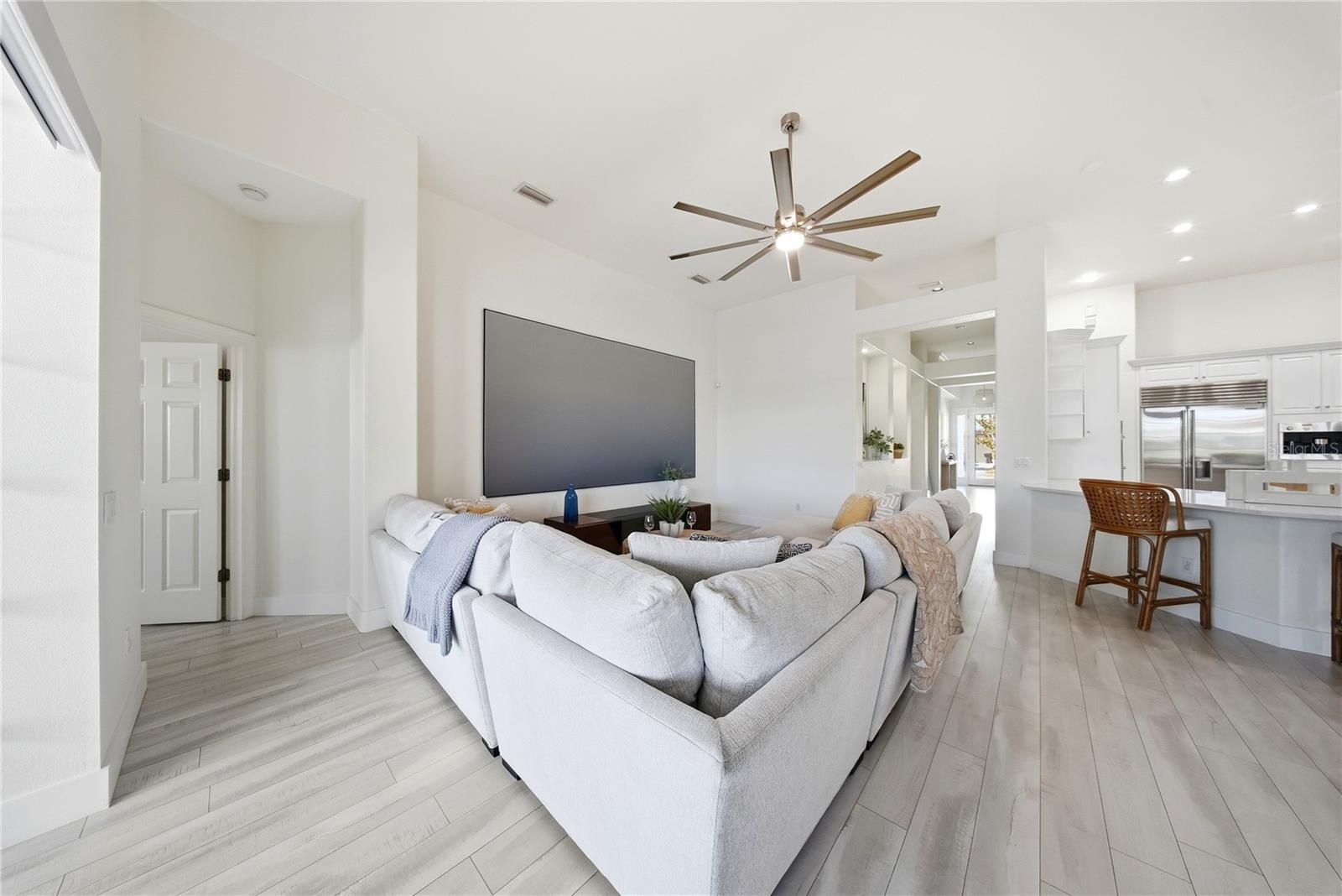 MIRABAY PH 1B-1/2A-1/3B-1 - Residential