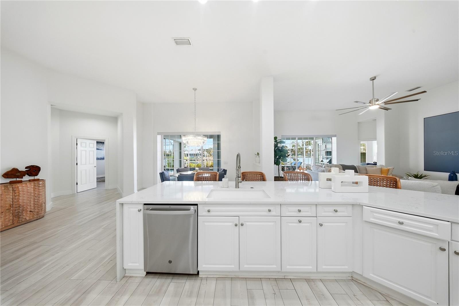 MIRABAY PH 1B-1/2A-1/3B-1 - Residential