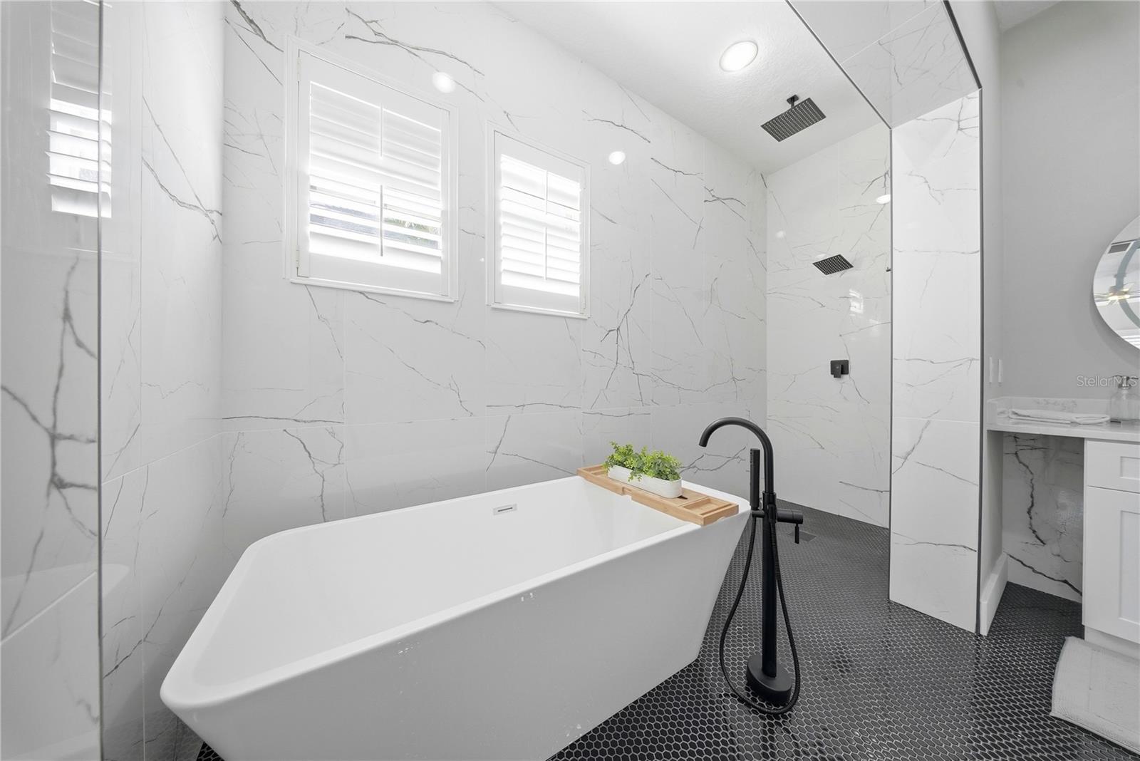 MIRABAY PH 1B-1/2A-1/3B-1 - Residential
