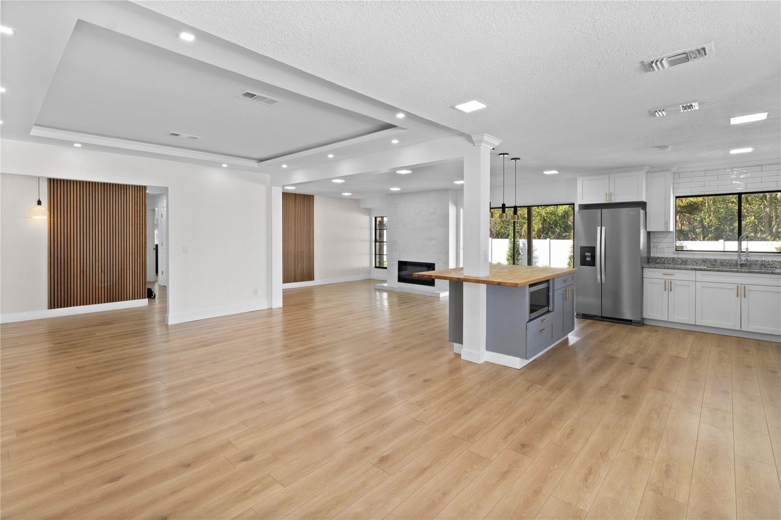 COUNTRY PLACE UNIT VI - Residential