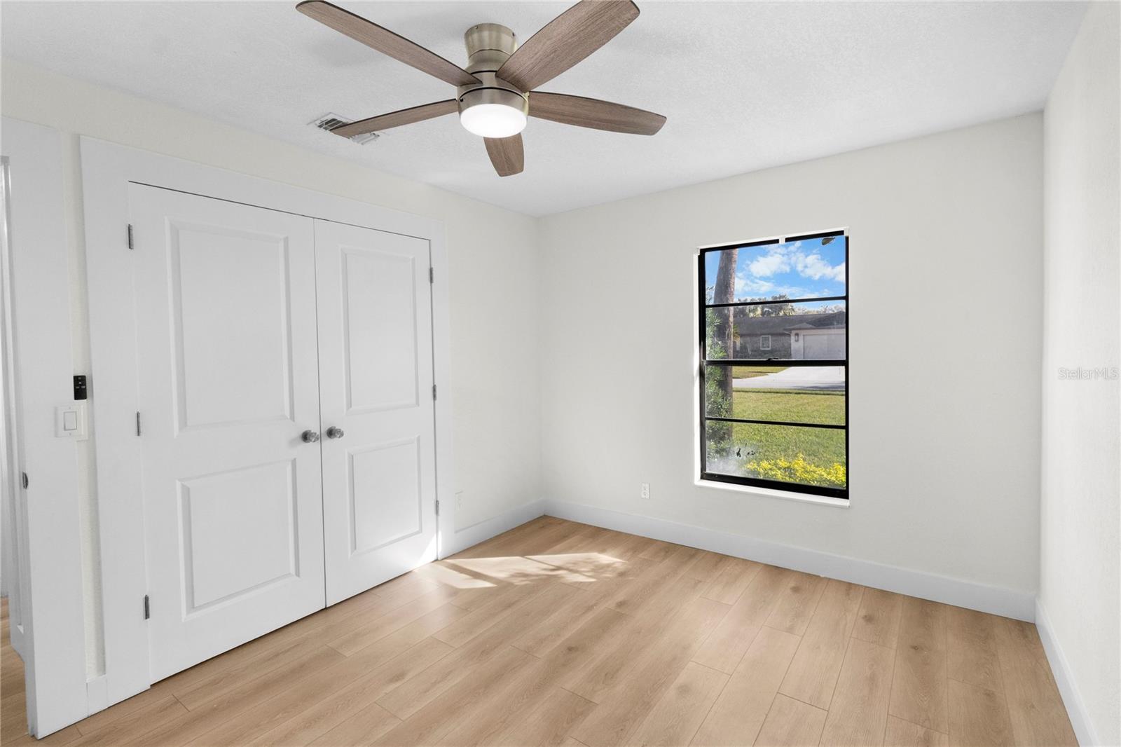 COUNTRY PLACE UNIT VI - Residential