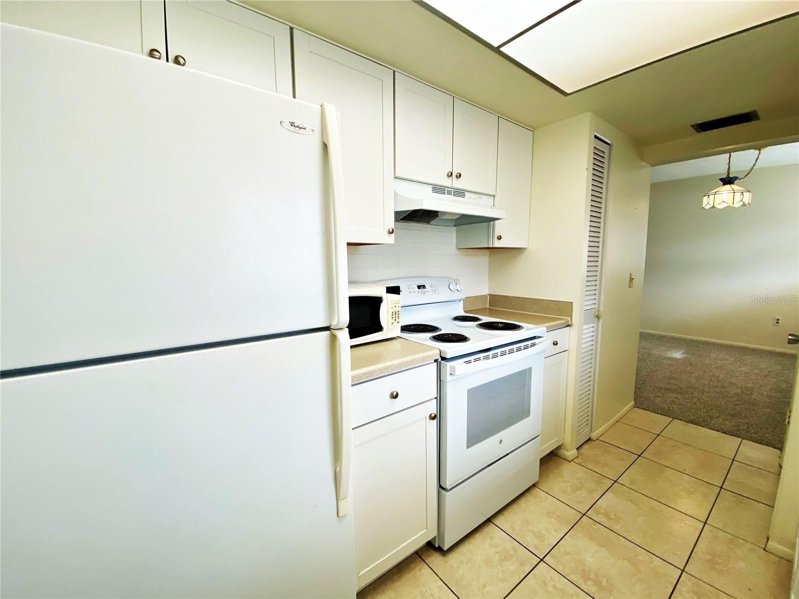 GREENBRIAR CONDO - Residential Lease