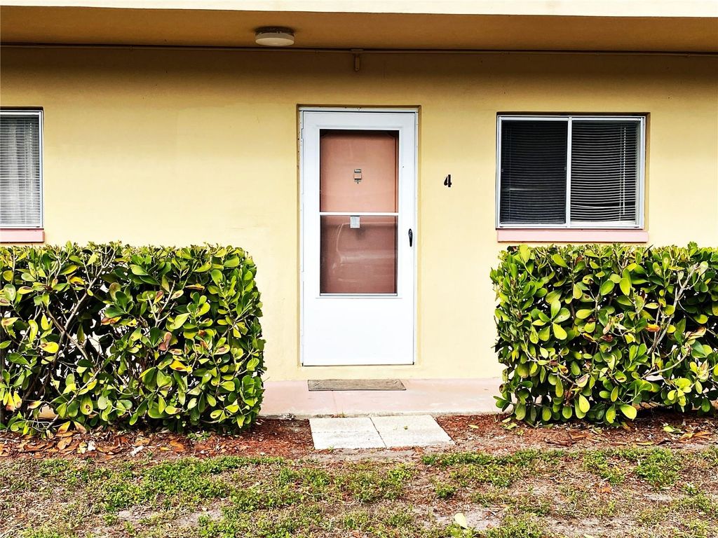 Photo of 2003 Greenbriar Boulevard #4, Clearwater, FL 33763 (MLS # TB8456084)