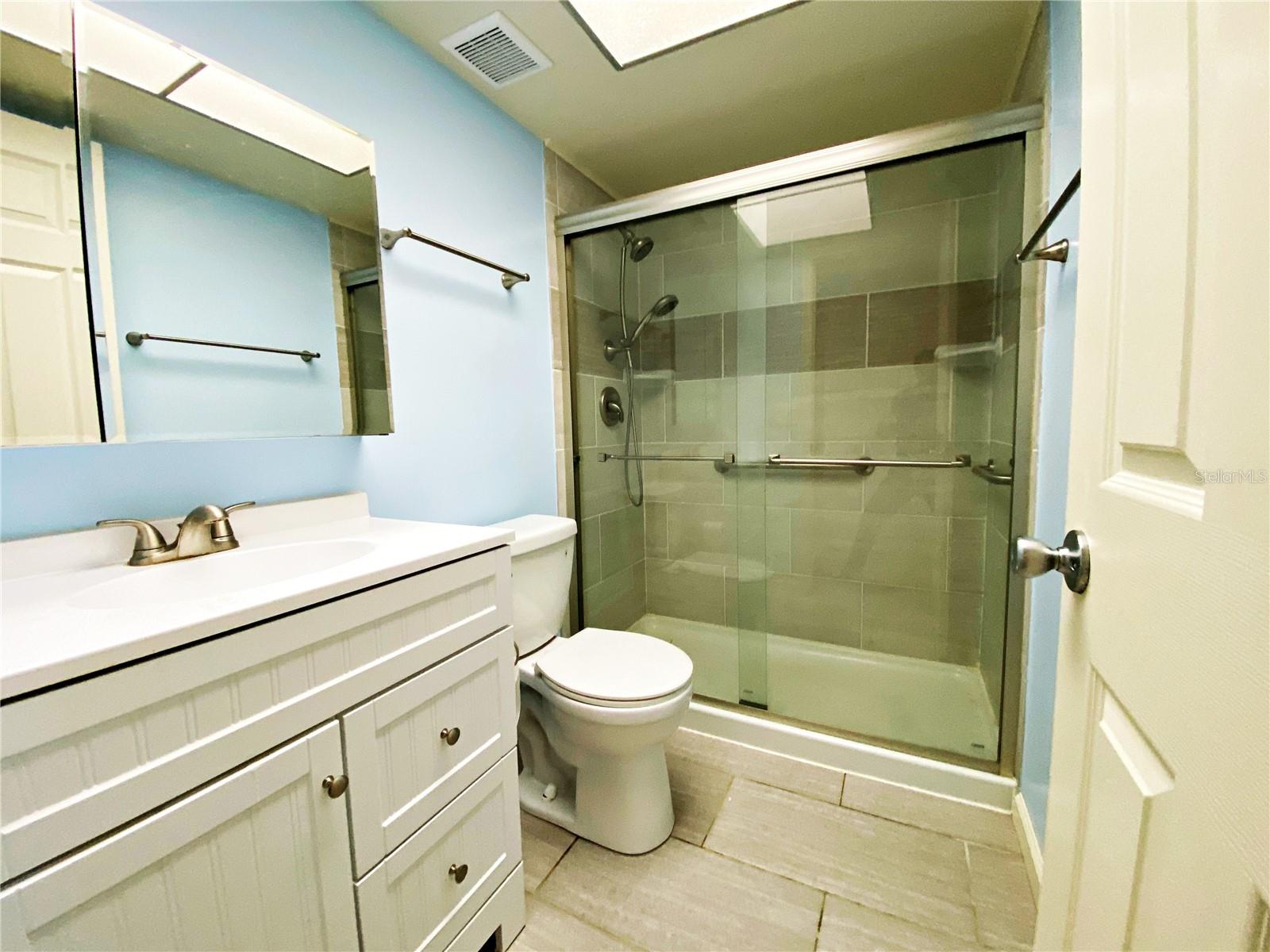 GREENBRIAR CONDO - Residential Lease