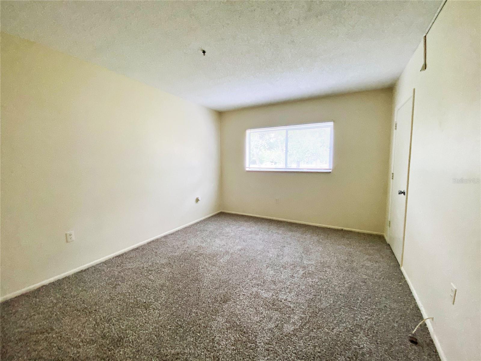 GREENBRIAR CONDO - Residential Lease