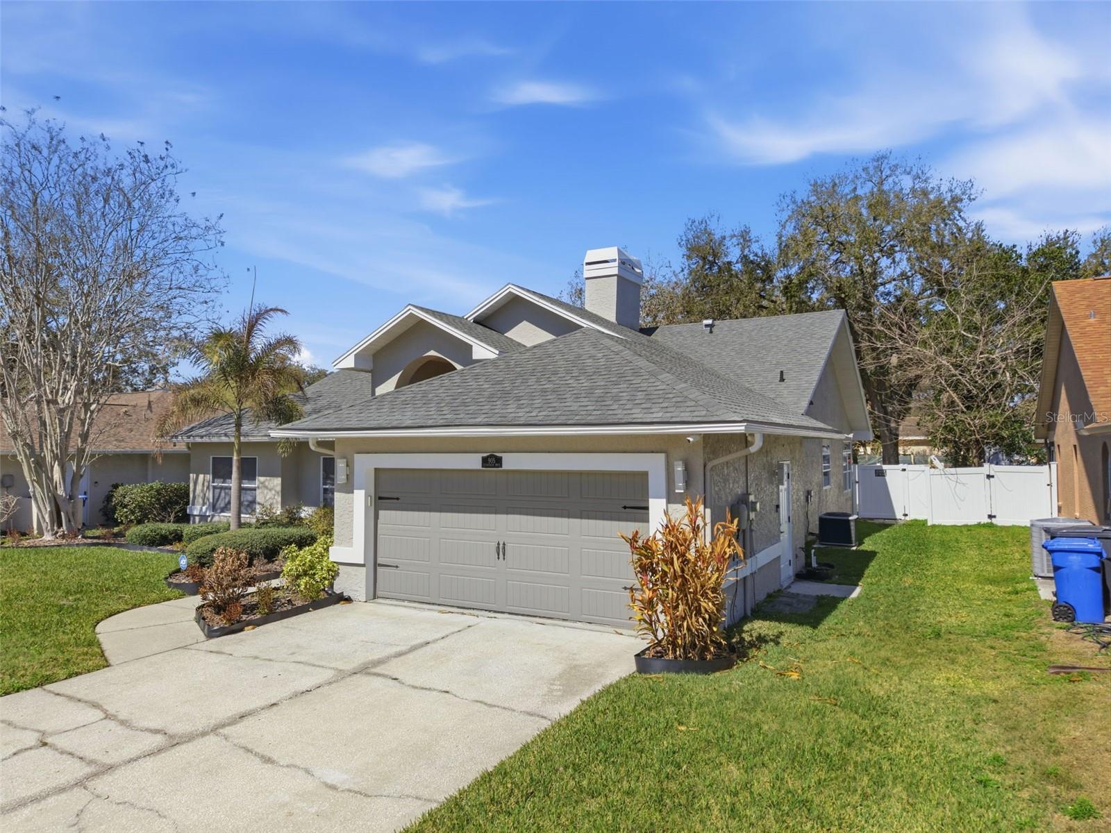 905 CLEARCREEK DRIVE