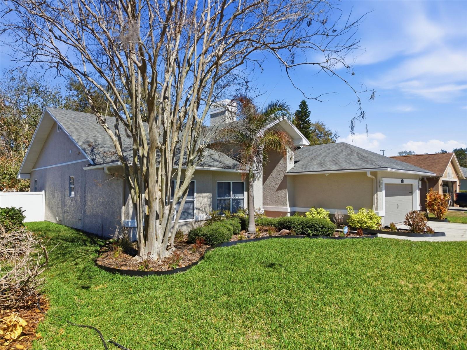 905 CLEARCREEK DRIVE