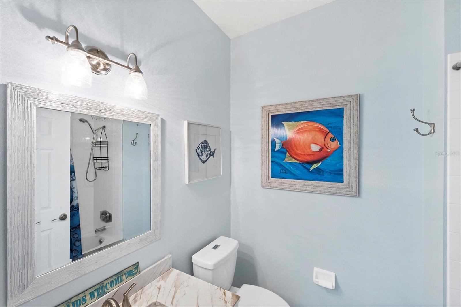 PELICAN POINTE GOLF & COUNTRY CLUB - Residential