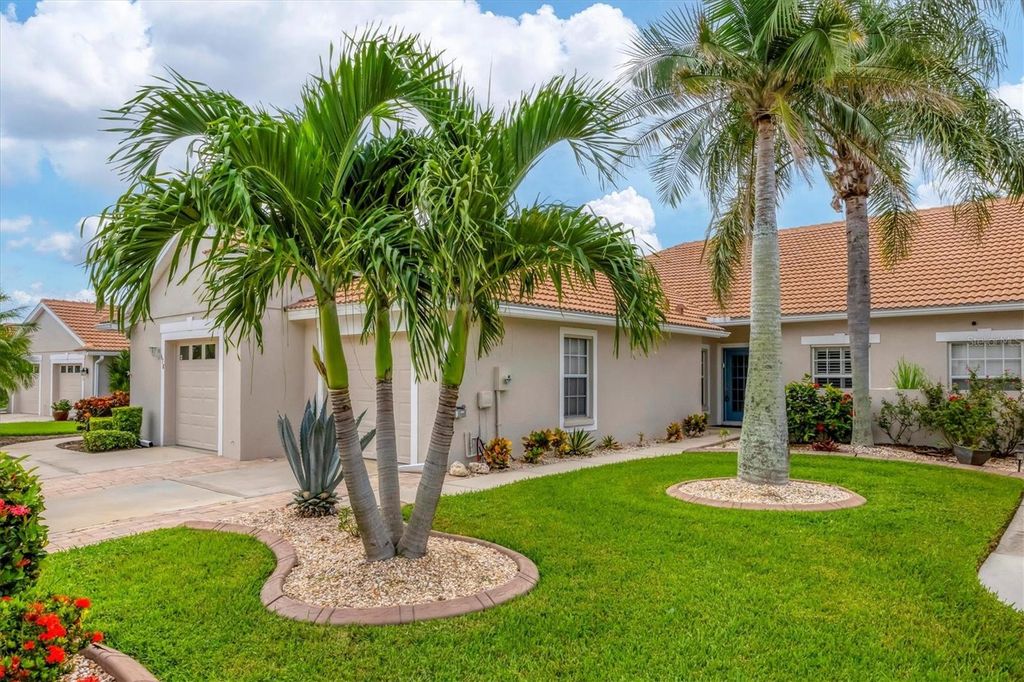 Photo of 640 Back Nine Drive, Venice, FL 34285 (MLS # N6140452)