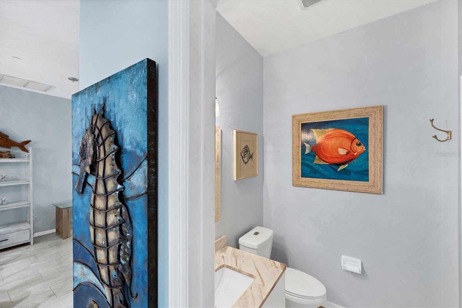 PELICAN POINTE GOLF & COUNTRY CLUB - Residential