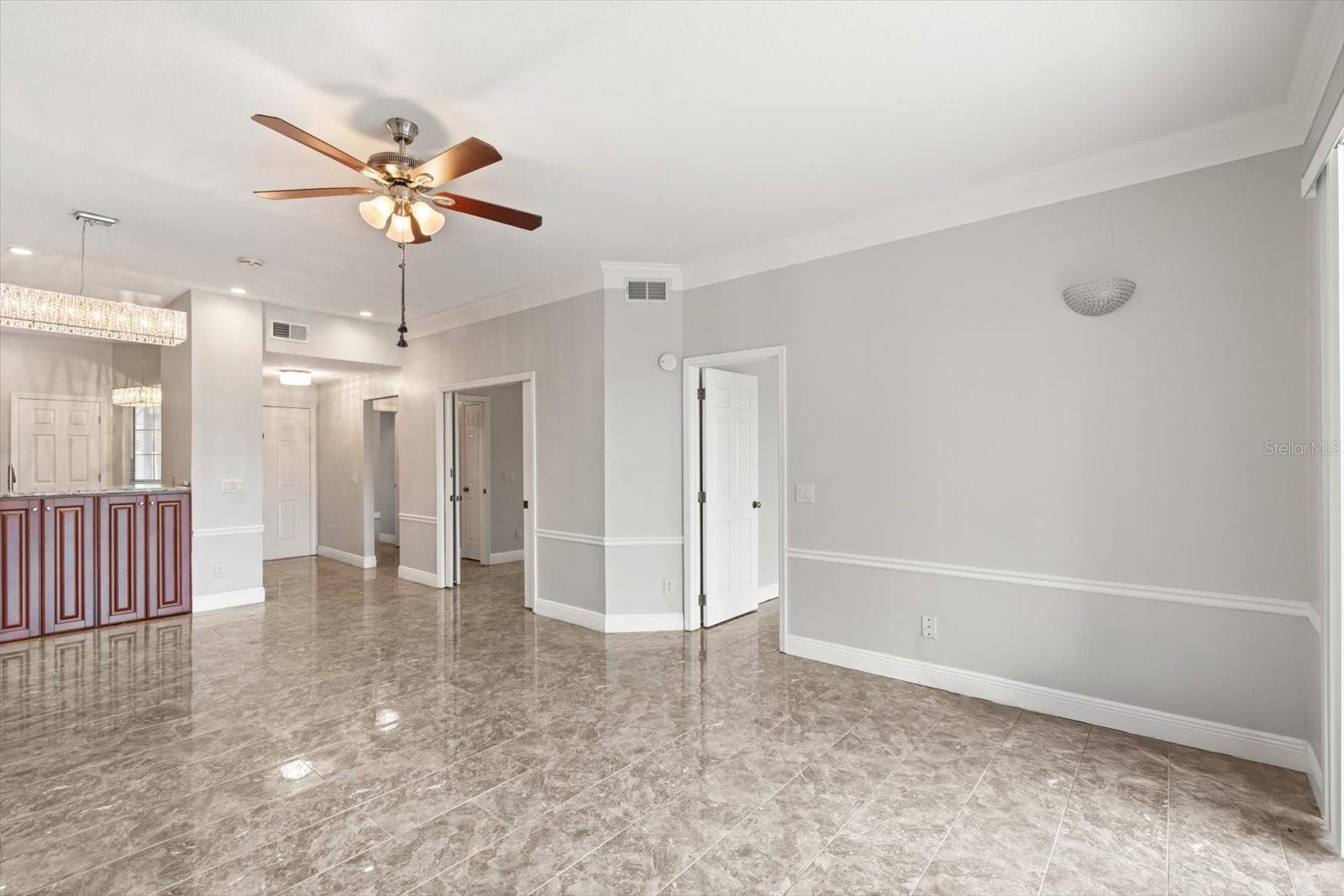 THE HAMPTONS OF HEATHROW - Residential Lease