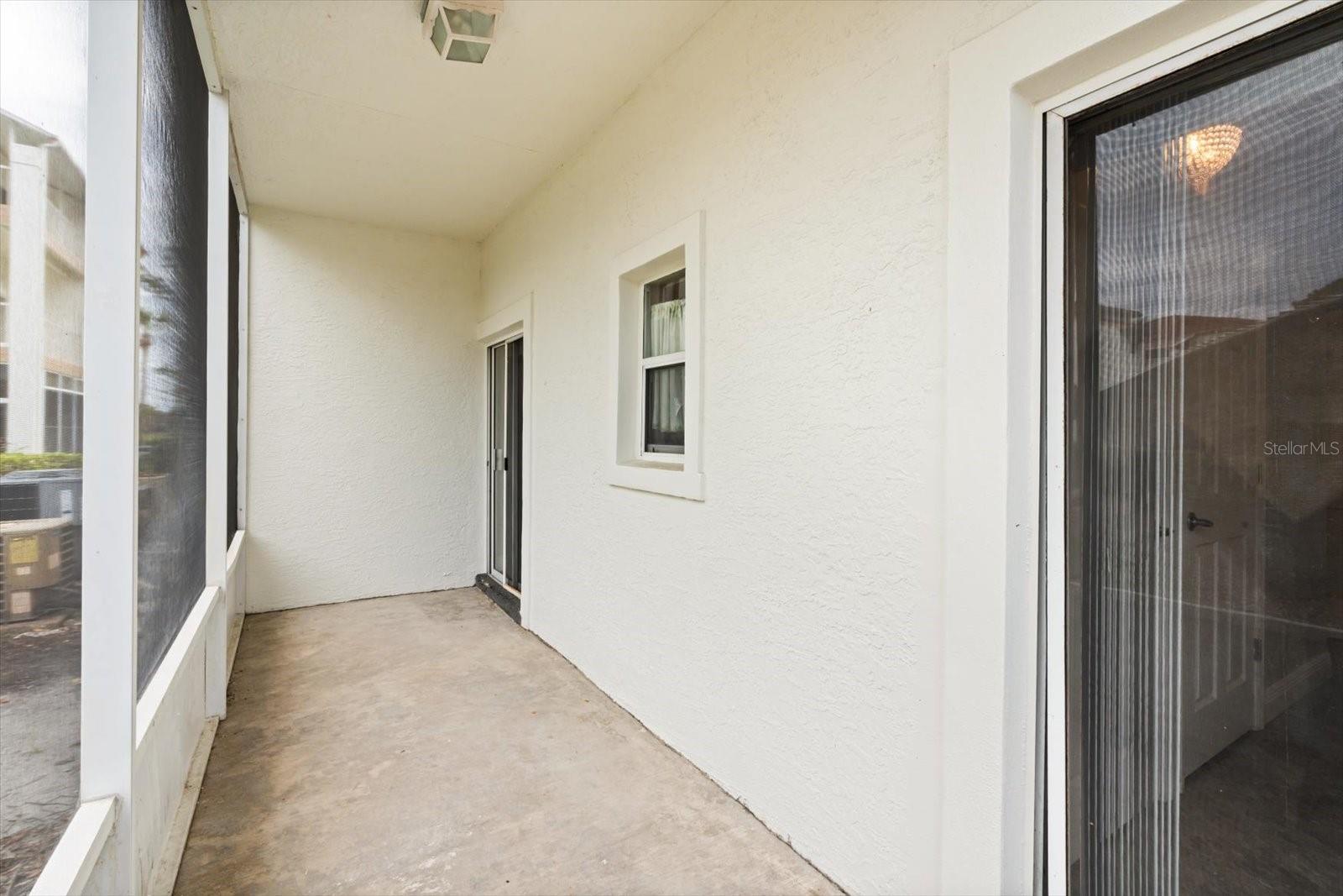 THE HAMPTONS OF HEATHROW - Residential Lease