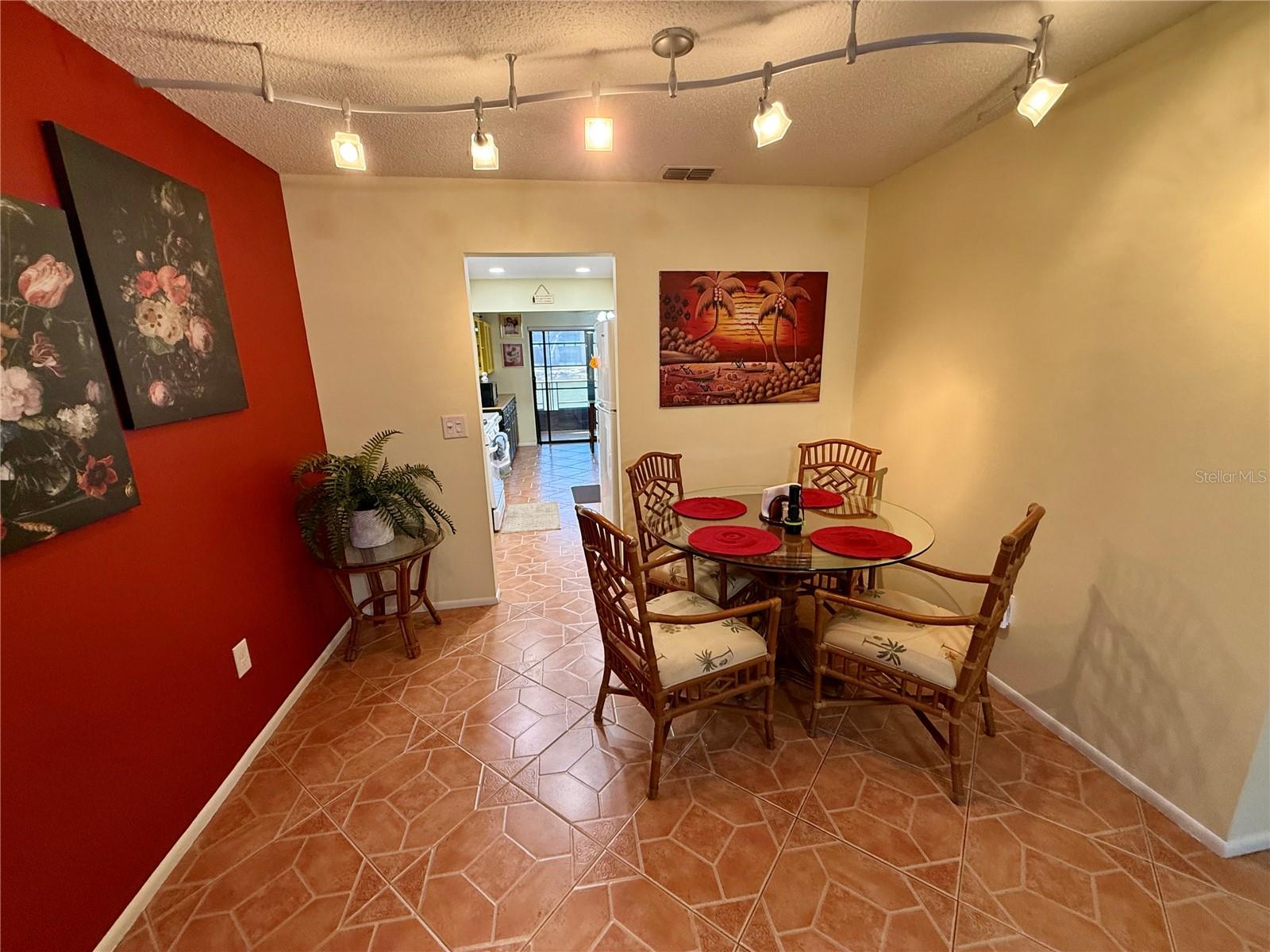 TERRACE PARK OF FIVE TOWNS - Residential