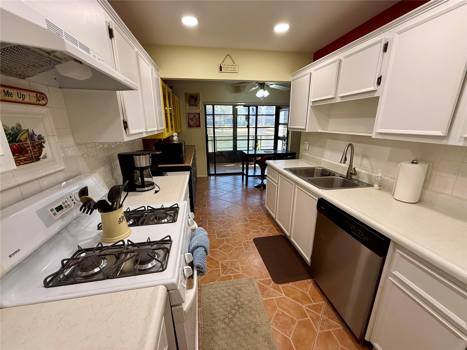 TERRACE PARK OF FIVE TOWNS - Residential