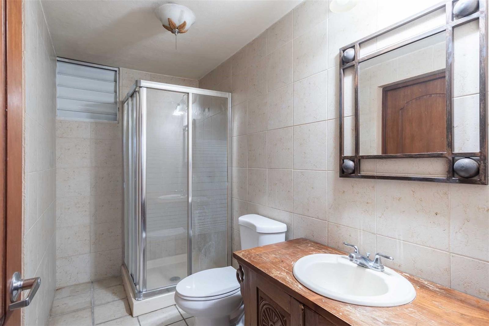 URBANIZACION LA LOMITA - Residential