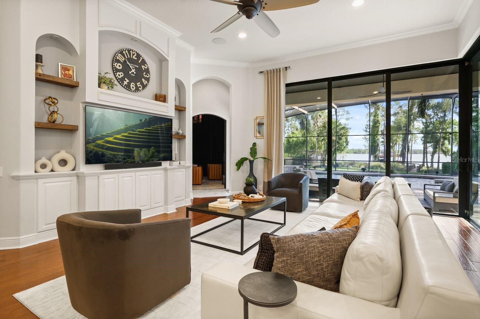 BELLANONA GRANDE ESTATES - Residential