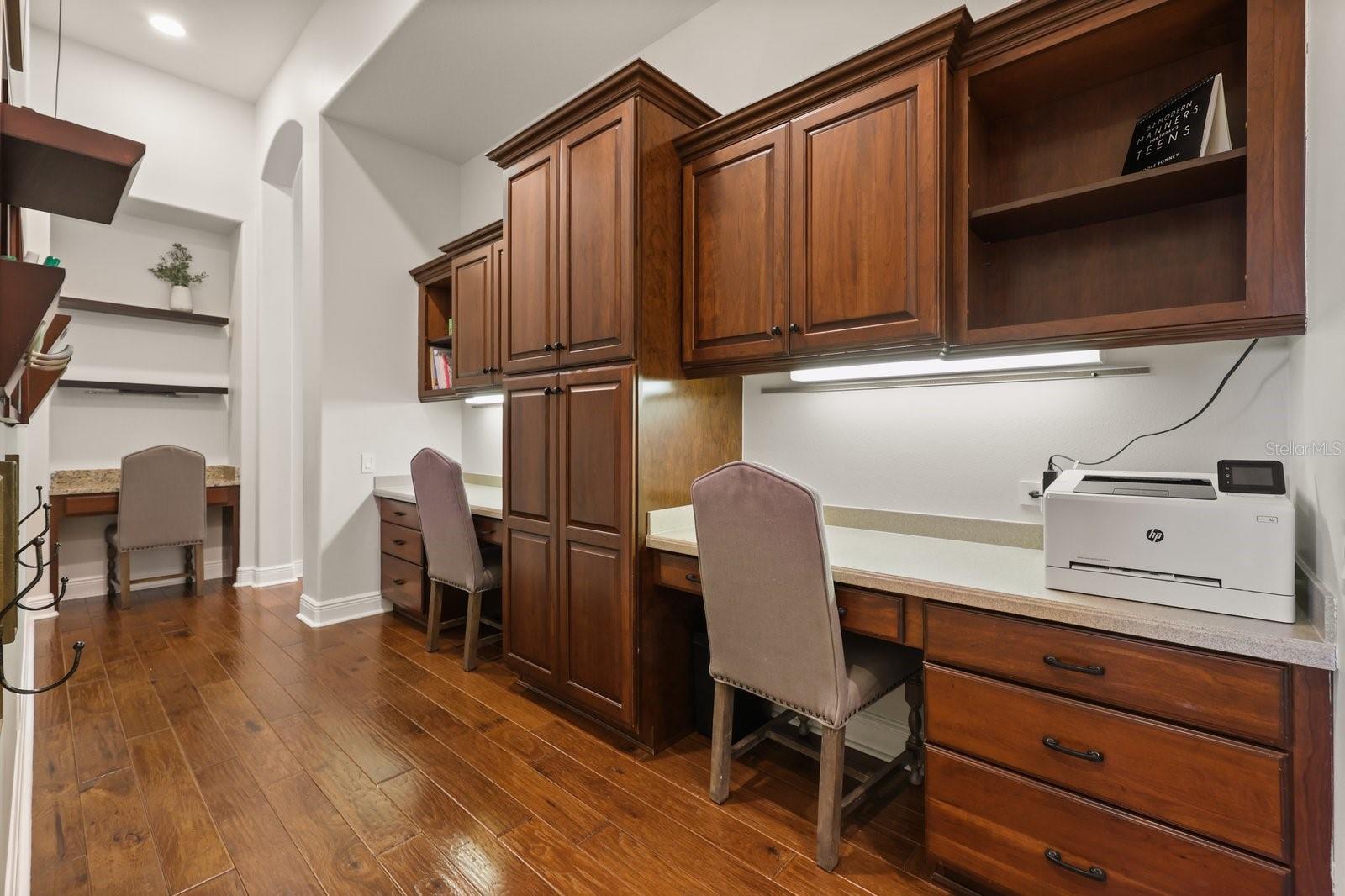 BELLANONA GRANDE ESTATES - Residential