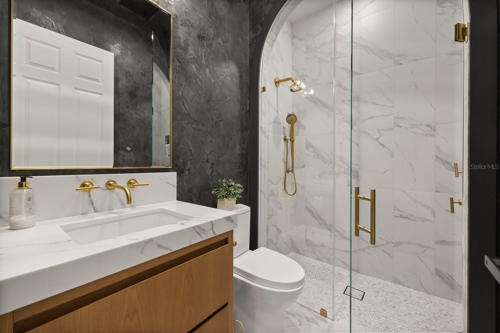 BELLANONA GRANDE ESTATES - Residential