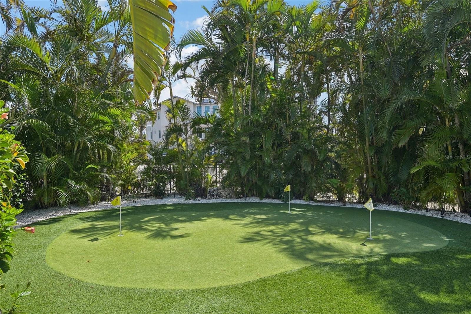 COCONUT BAYOU - Residential