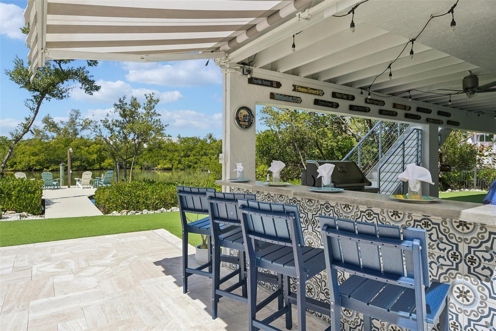 COCONUT BAYOU - Residential