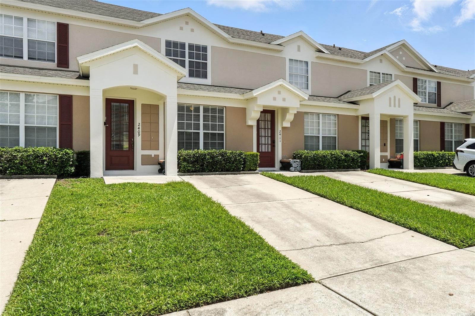 2409 SILVER PALM DRIVE
