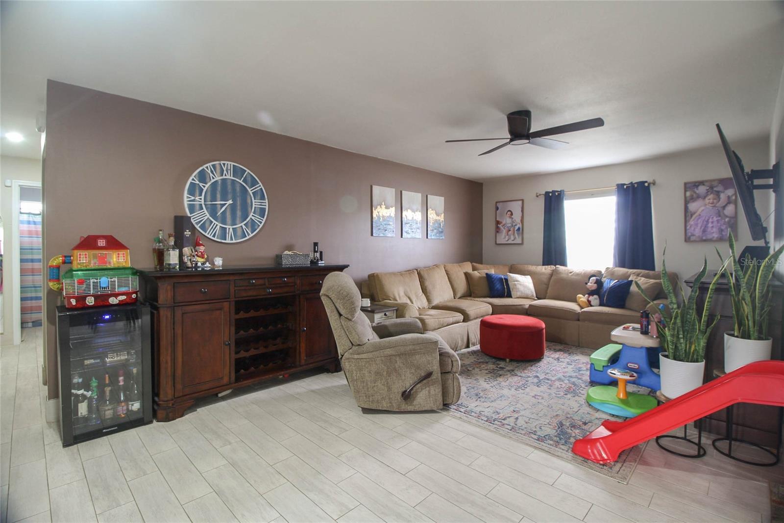 BVL UNIT 7 2ND ADD - Residential Lease