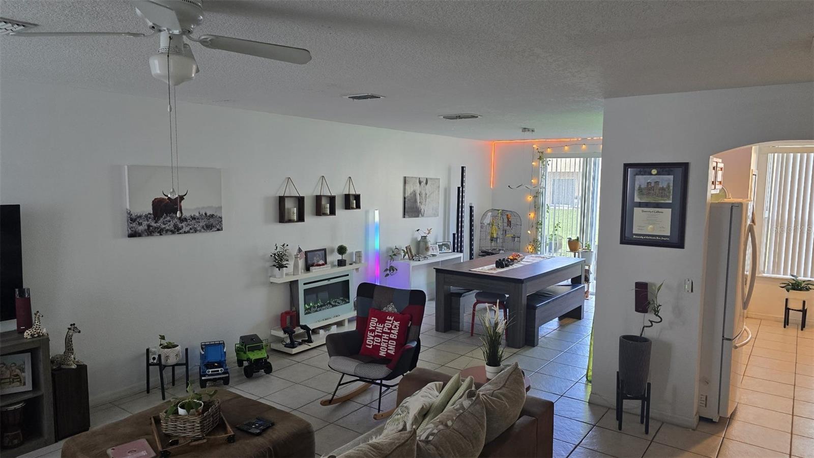 645 CAPTIVA CIRCLE