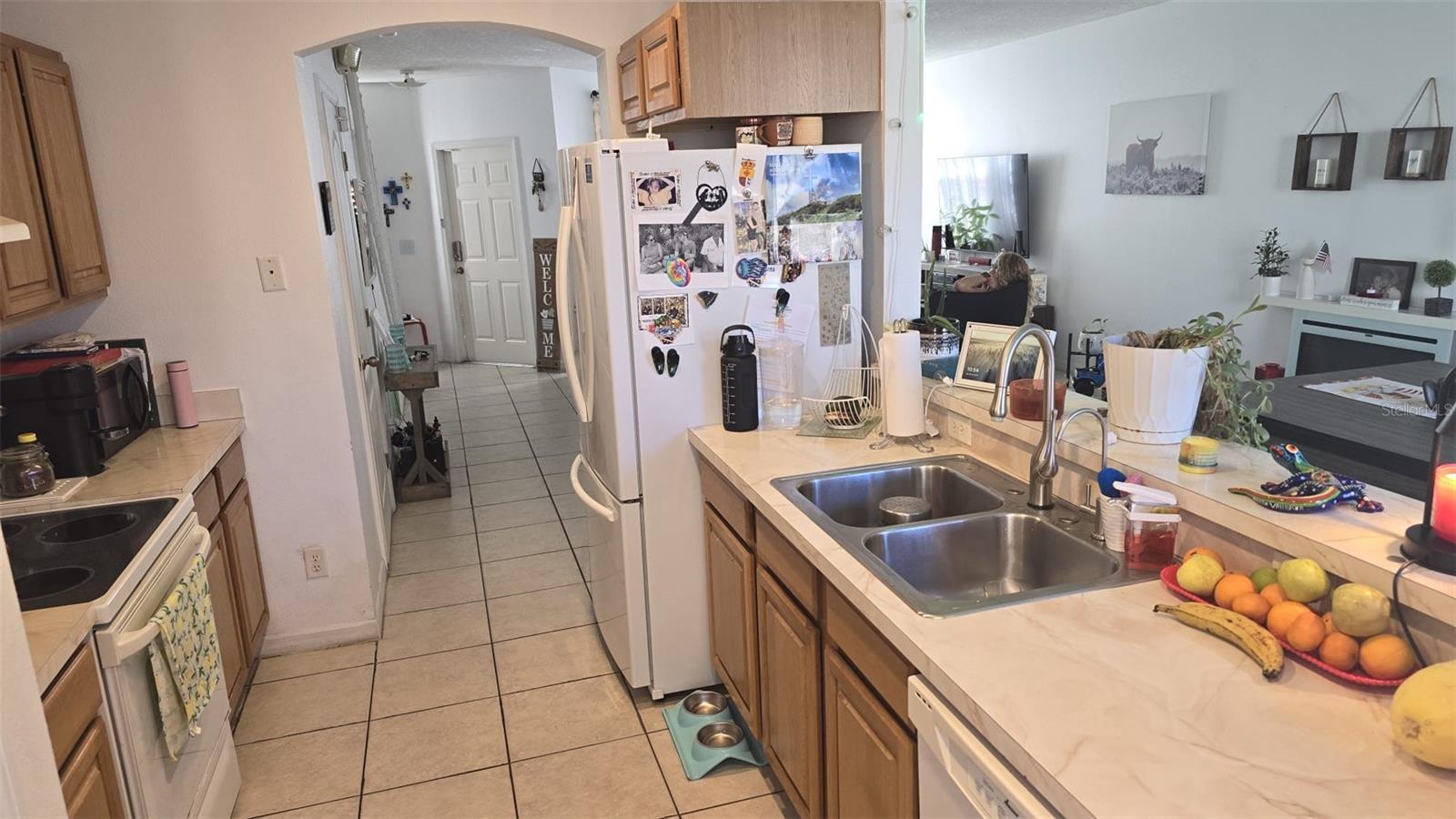 645 CAPTIVA CIRCLE