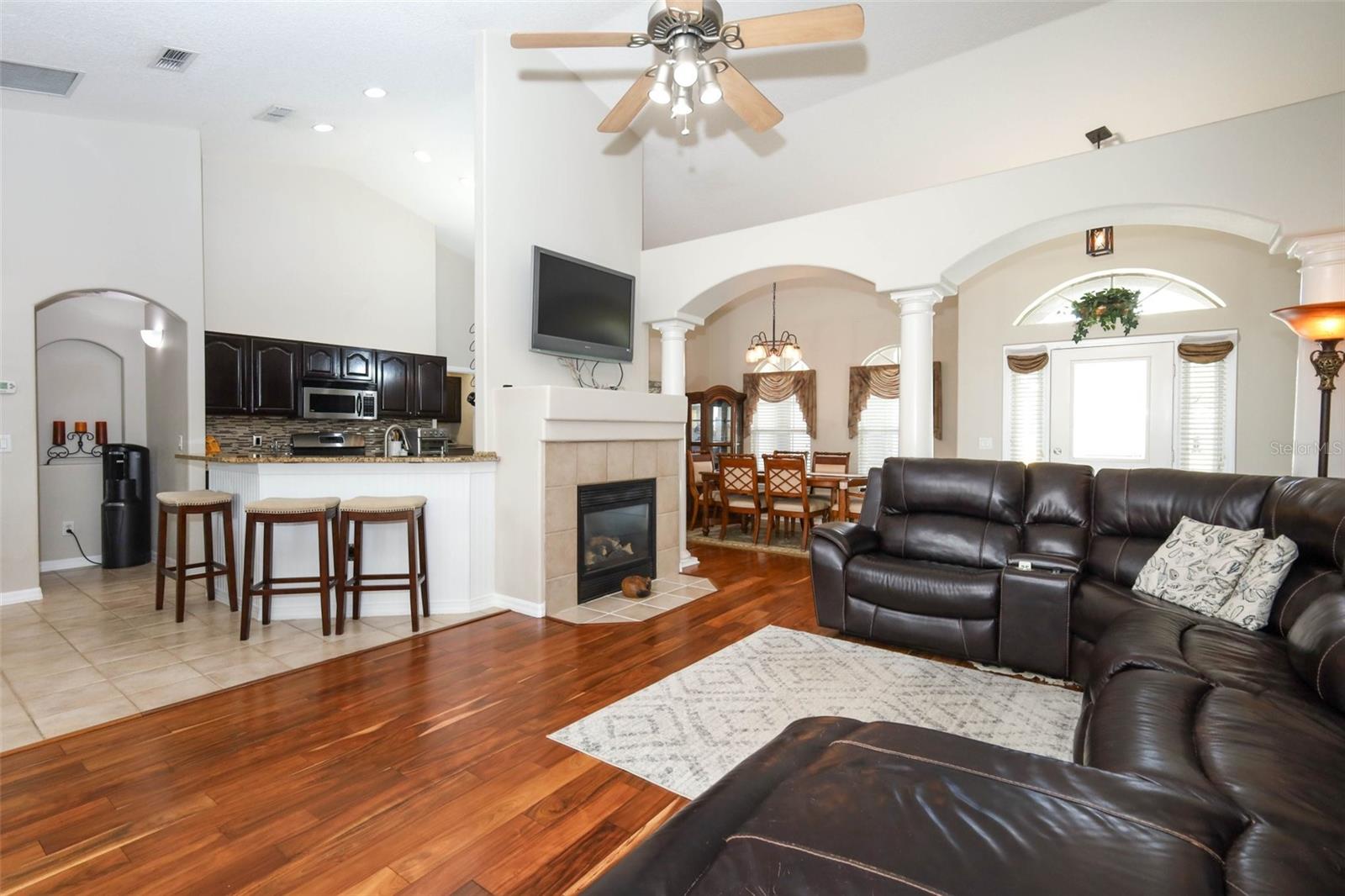 PARKVIEW WEKIVA 44/96 - Residential