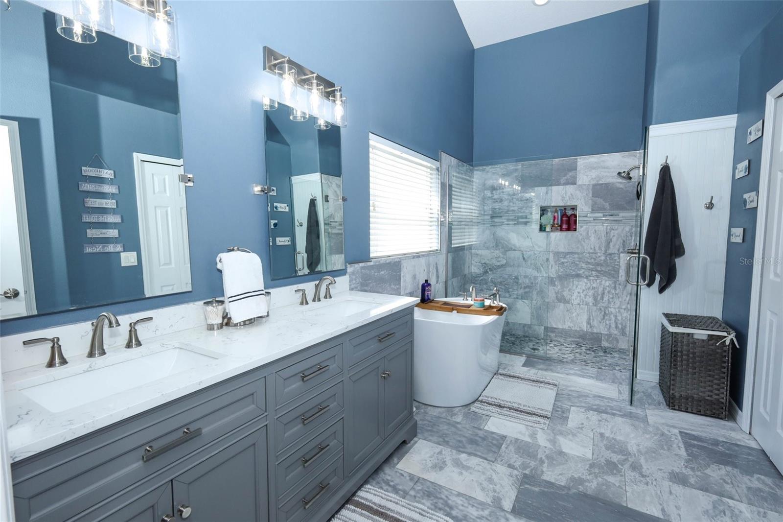 PARKVIEW WEKIVA 44/96 - Residential