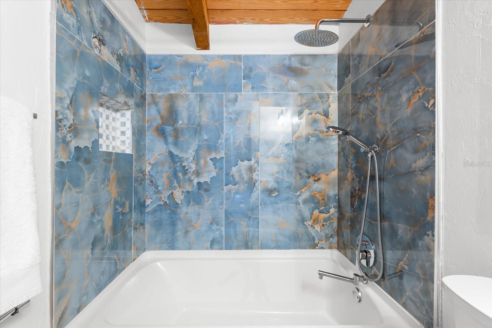 CRKSIDE OAKS PH I - Residential