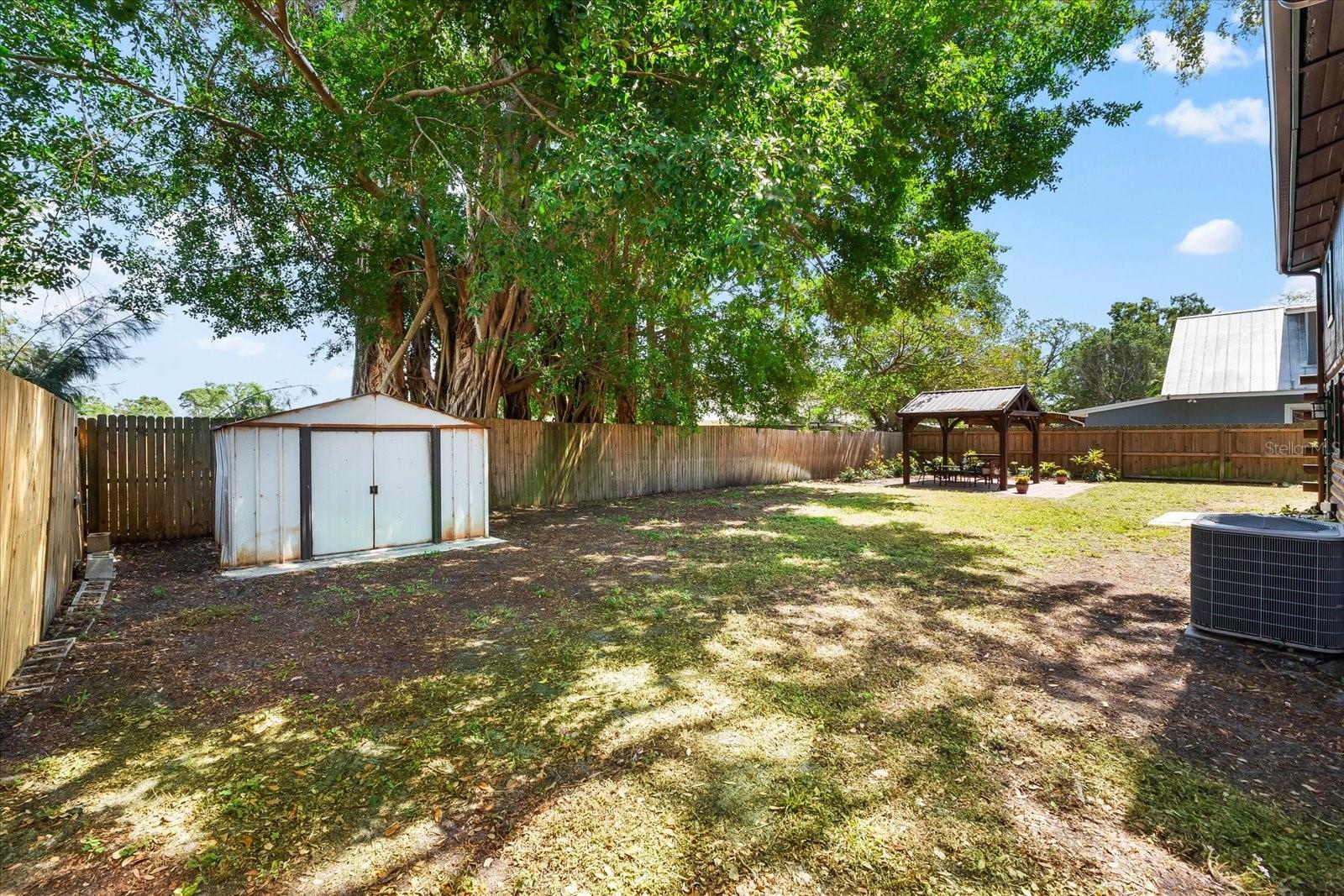 CRKSIDE OAKS PH I - Residential