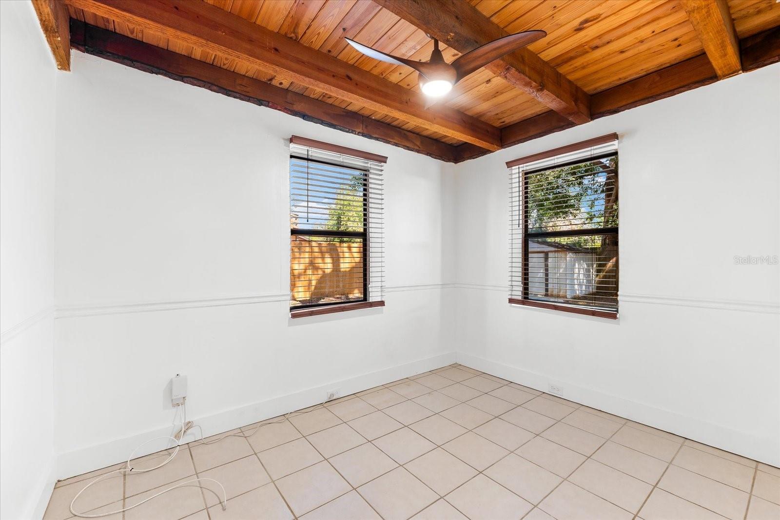 CRKSIDE OAKS PH I - Residential