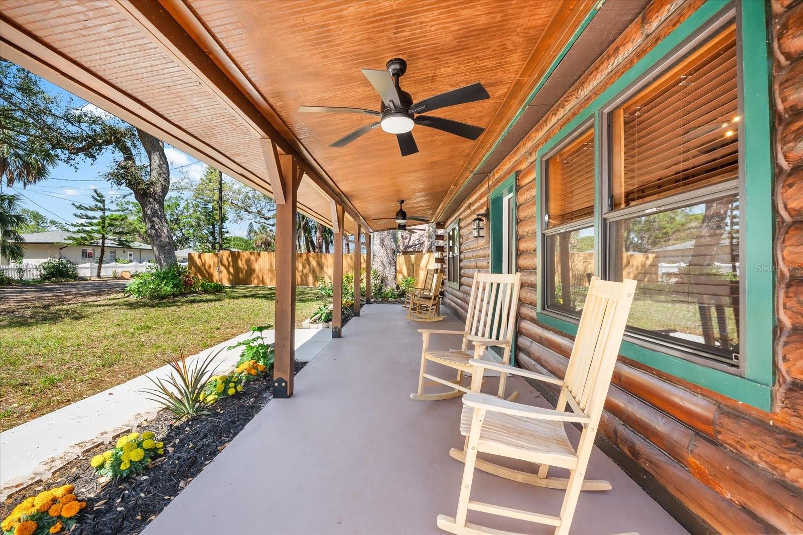 CRKSIDE OAKS PH I - Residential