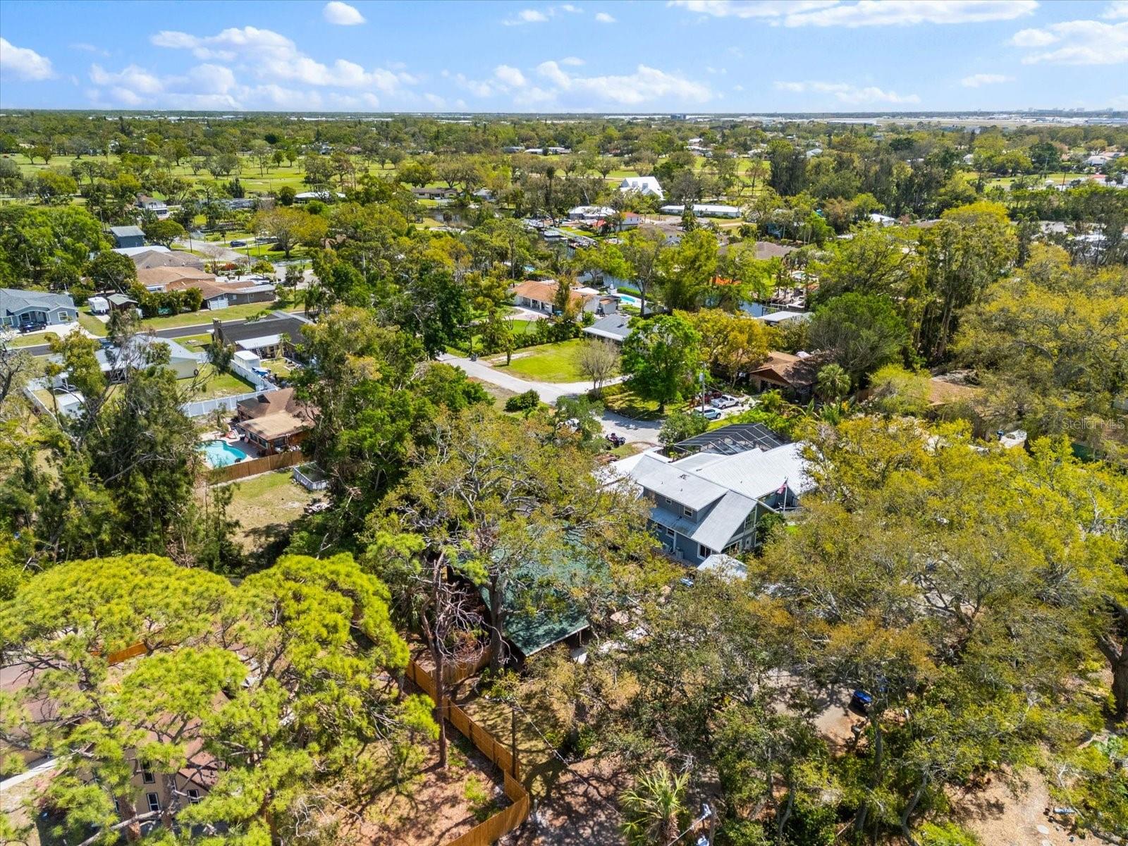 CRKSIDE OAKS PH I - Residential