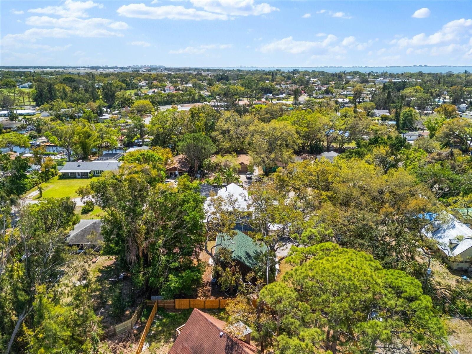 CRKSIDE OAKS PH I - Residential