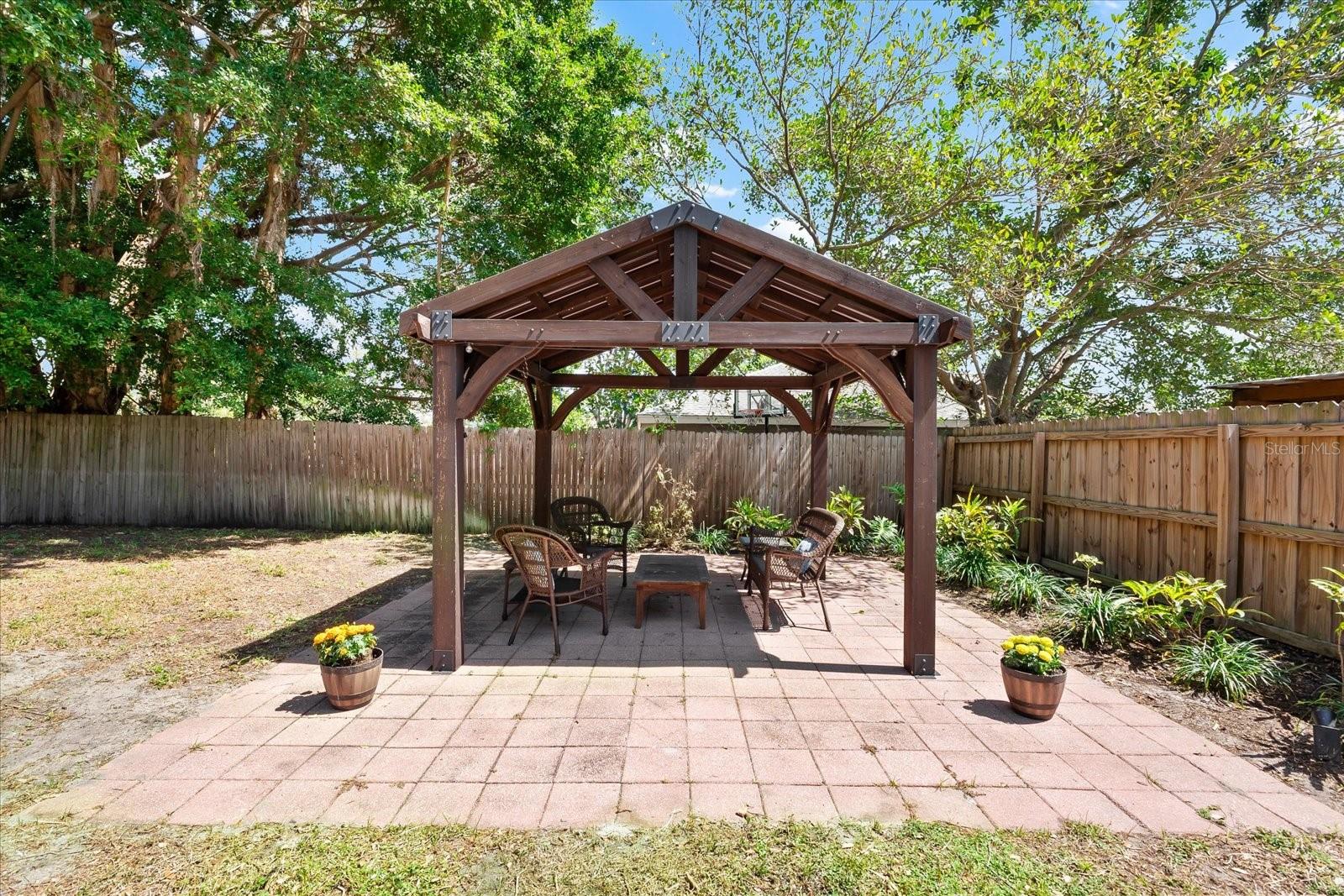 CRKSIDE OAKS PH I - Residential