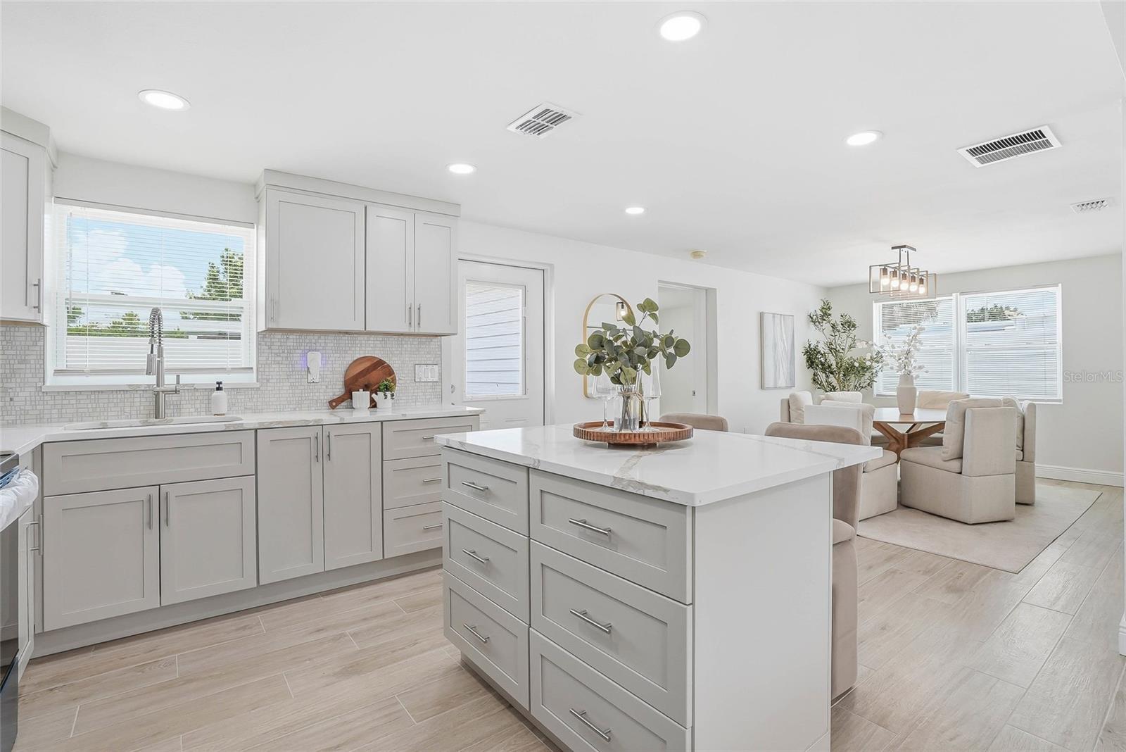 CREST RIDGE GARDENS - Residential