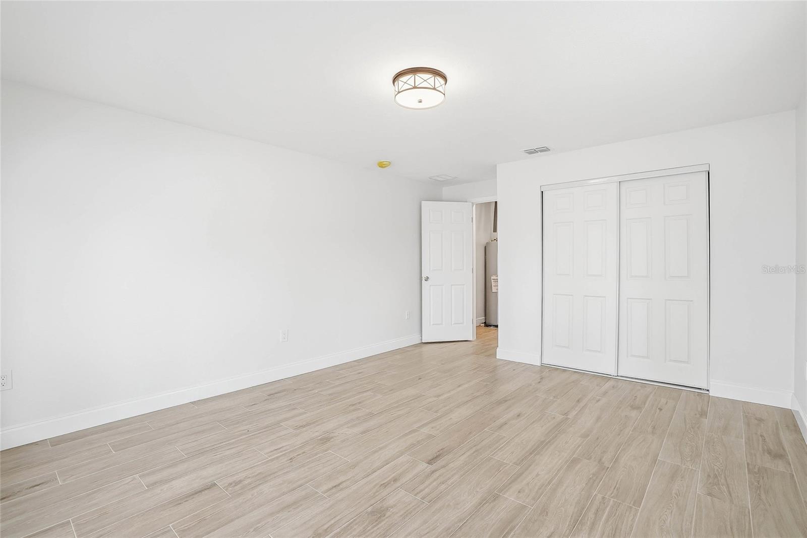CREST RIDGE GARDENS - Residential