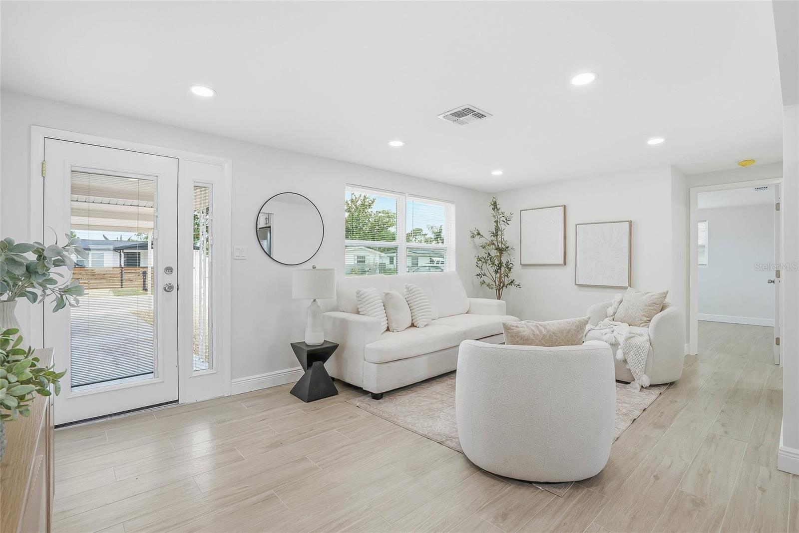 CREST RIDGE GARDENS - Residential